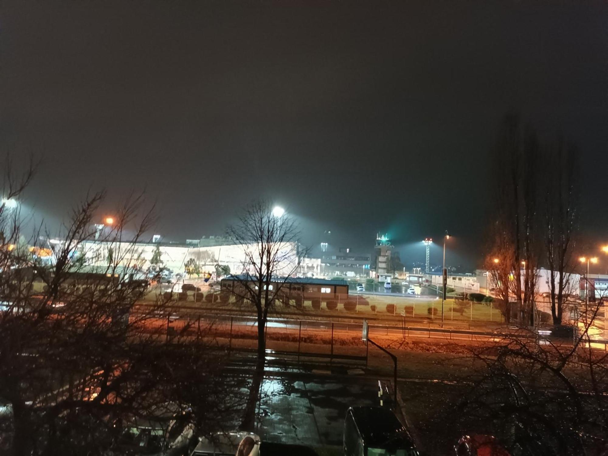 Apartman "Airplane" SJJ Exteriör bild